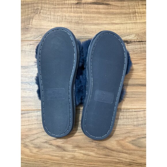 NWT Women's Parlovable Fuzzy Slippers Comfy Cross Band House Shoes   Size 5-6 Sm - Picture 8 of 9